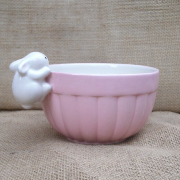 Vintage Hallmark Bunny Rabbit Ceramic Treat Bowl Dish - Picture 7 of 16